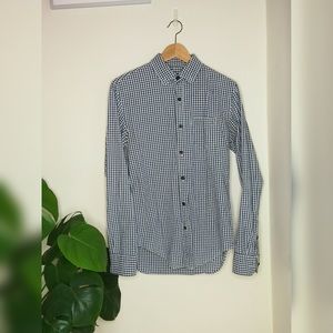 Club Monaco Men's Check Button Up in Size XS EUC